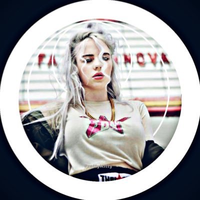 OfASirensSong's profile picture. 𝗕𝘂𝗿𝘆 𝗮 𝗳𝗿𝗶𝗲𝗻𝗱, 𝘁𝗿𝘆 𝘁𝗼 𝘄𝗮𝗸𝗲 𝘂𝗽. #𝗣𝗿𝗲𝘁𝘁𝘆𝗞𝗶𝘁𝘁𝘆 Stranger Things Oc. FC: Billie Eilish.