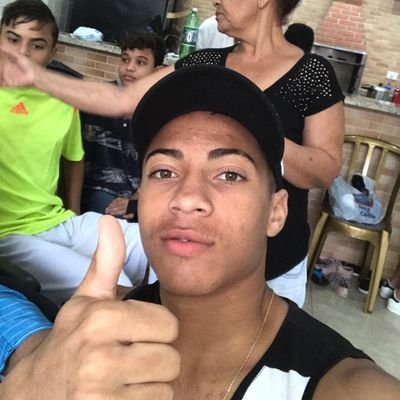 Se a casa cair, Deus que nós mantém de Pé, motivos pra sorrir hoje e $o rajadão de fé..
