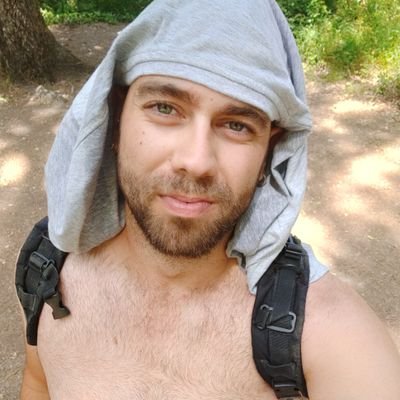 fernandox_94's profile picture. 31* ¿Te sientes solo? No importa, pues un corazón grande se llena con poco. Nunca te rindas.