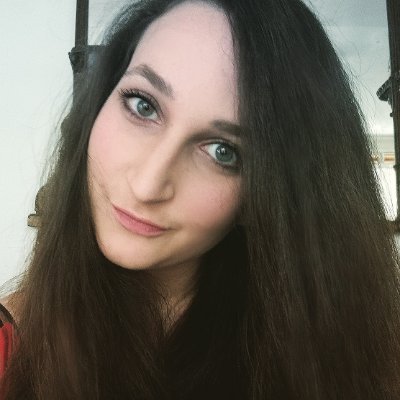 Laetitiacmc's profile picture. Happy Unicorn, perpetually tired student, perfectionist and living for it!