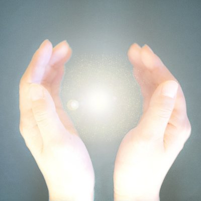 Powerful Health Therapy therapist/healer, providing a therapy to get your body fit from its core so you can take it at your home! 体の根本改善のための療法を出張にて実施しています!