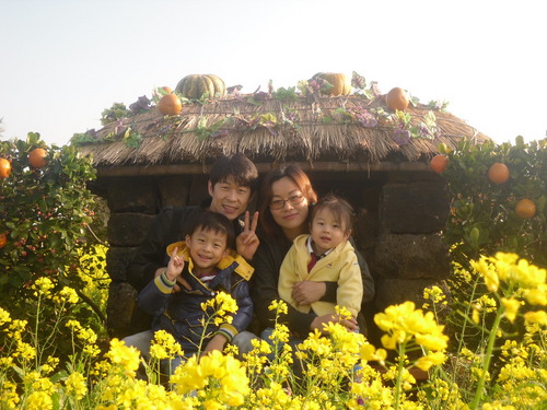 75토끼/자동차판금도장/인천외형복원/윈텐코팅광택/전기전자/부천/인천/
귀여운 석빈,수빈이의 아빠입니다...