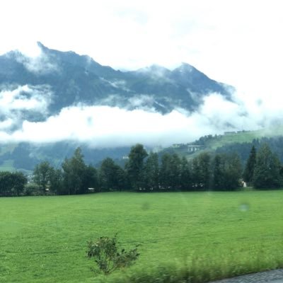 HA70454587's profile picture. Kuwaiti