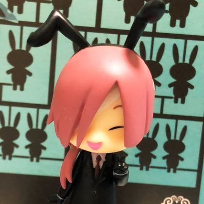 【⚠️初回の方プロフカード必読⚠️】 シヅキです ¦ 取引垢 ¦ 25↑社会人 ¦ 🌈🕒(周辺B済み)・あんスタ・仮面ライダーガヴ・2.5他 ¦ 📮郵送メイン。稀に現場等で手渡し ¦ 💰ゆうちょ、PayPay対応 ¦ 取引ない時は低浮上¦ 検討中の意味で❤️を押します