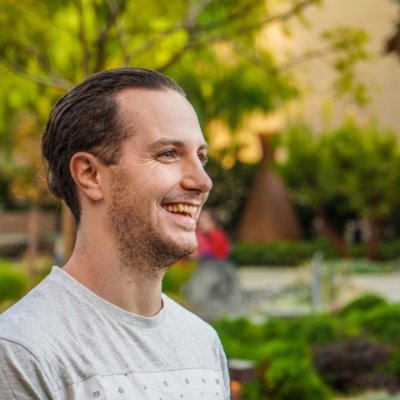 building https://t.co/3rfTipCmfn, ceo at https://t.co/yePM4nWXOi, previously engineering manager @stripe and @facebook, built @fbjest, @MetroBundler, @yarnpkg, and @mootools