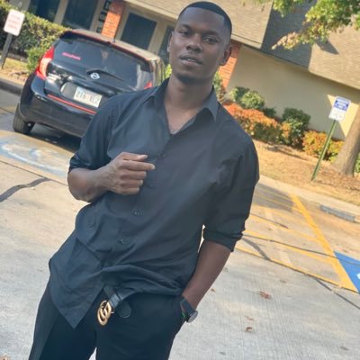 strictly chasin money. fuc yall 🖕🏽 free all my niggas & RIP to all my people gone 🙏🏽