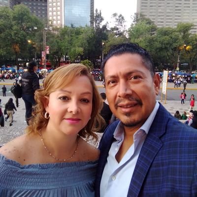 Fiel seguidor del Cruz Azul amante de la música