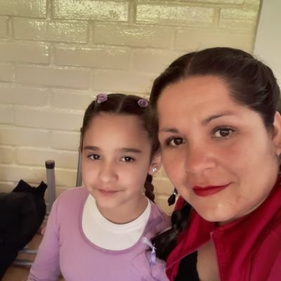 Lorena84049238's profile picture. feliz con mi familia