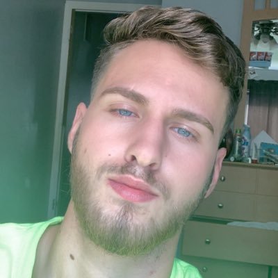 teej_1637's profile picture. 