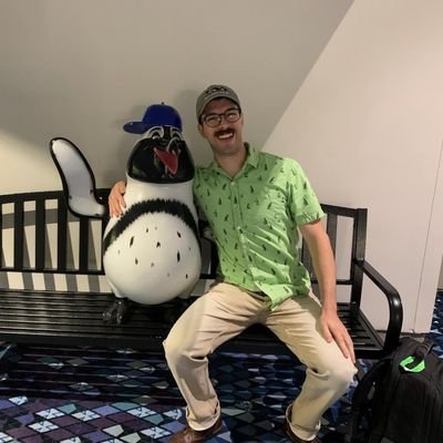 inillustrious's profile picture. Bird enthusiast.  Network forensic analyst by trade.  he/him

Very happily married to @MudderChip 🥰