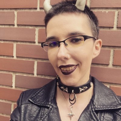 bearislebadass's profile picture. I tweet mostly about politics, art, d&d and dead by daylight. Ask me about lord of the rings, I’ll never shut up. She/Her