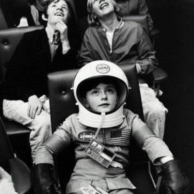 YvesLam_'s profile picture. 