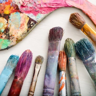 ViewerRobo's profile picture. 22. Love good art! In spite of my handle, I am actually not a bot!