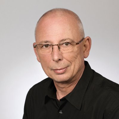 DirkLevy's profile picture. SEO-Specialist and multichannel publishing with LMCP
