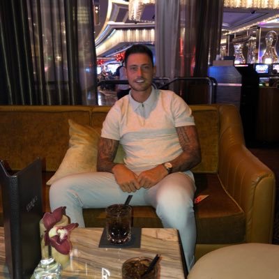 CalumAntell's profile picture. instagram - antell01