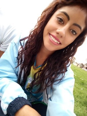 dayanmora9's profile picture. 