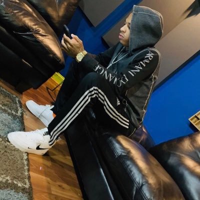21 😎| YSB ❤️ | RiP SAVAGE 🖤 | RiP Unc 🖤 | RiP Ike 🖤 | RiP DaD 🖤 | RiP GLOCK 🖤 |
