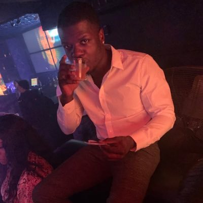 23 ♈️ 🇨🇲                       Snap:bumatengen                                  IG: Brice.trendss