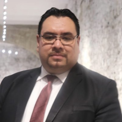 MikeMM86's profile picture. Investigador en el @IBDSenado. ✍️ Politólogo, administrador público y bibliófilo. 🏛Estudio el #PoderLegislativo. Amante del cine y el teatro.