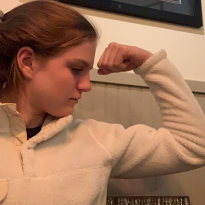 just a student athlete out here, dipping my toes into the twitter game 💪🏻💯