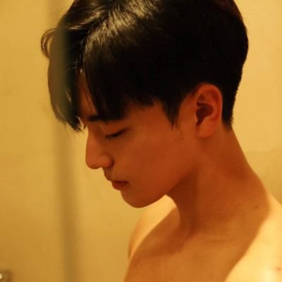 Triangel1069's profile picture. Hello