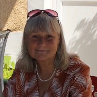 Janet Jones ⚖️#50sWomen #CEDAWinLaw🎯♀️51% 💙(@SW10etseq) 's Twitter Profile Photo