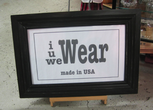 i_u_we_Wear's profile picture. iWear uWear weWear creations are one-of-a-kind and all of our creations are made with love.

Visit our store @ http://t.co/FbrdDfkIMd
