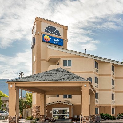 Located along the Clark Fork River across from the University of Montana, the Comfort Inn® hotel in Missoula, MT offers all guests beautiful mountain views.