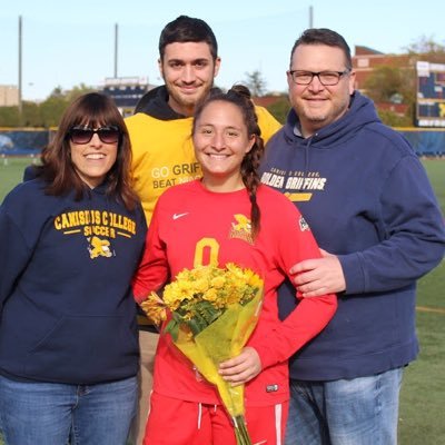 ecegina's profile picture. wife, mom, educator, love of soccer and hockey