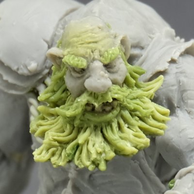 Miniature sculptor, currently leading an Orc invasion to mess with your painting desk! https://t.co/DQB4439rz6