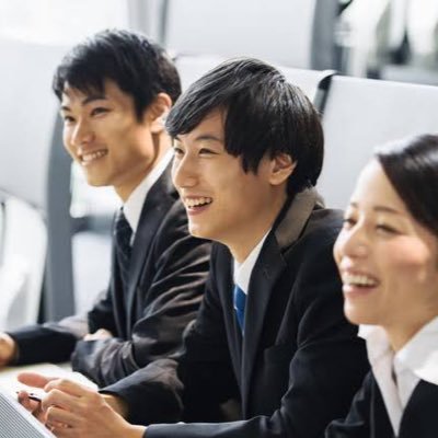 1,2年からできるインターンシップを紹介しています!公務員志望、企業志望、まだ将来の夢が決まってない方、どんな方でも大歓迎😆社会人スキルが学べて、人脈も広がります!🤝 県大お役立ち情報も発信したりしています📣 無言フォロー失礼します🙇♂️ #春から愛知県立大学 #春から県大 #apu