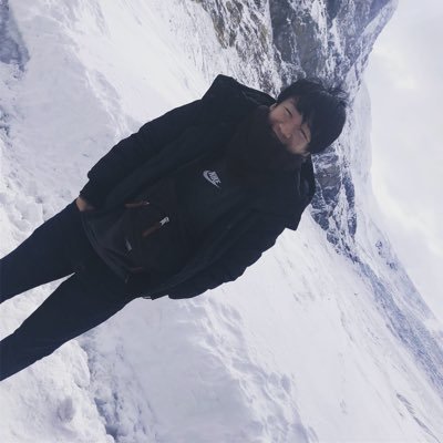 バンクーバー在住。元警察官でwebプログラミングの学校(ciccc)に通いながらゆったりと過ごしています。バンクーバーの生活とかグルメ、web関係いろいろなtopicをつぶやきます!フォローはできるだけはやく返します!