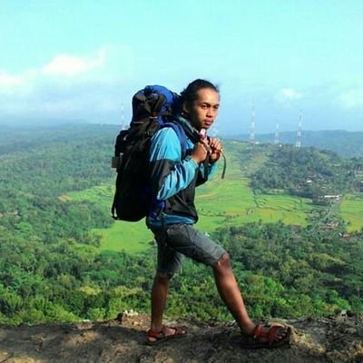 ardyshh_'s profile picture. Alam Nusantara | Rock N Roll | Love Indonesia