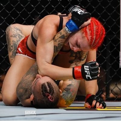 Gillian Robertson Profile