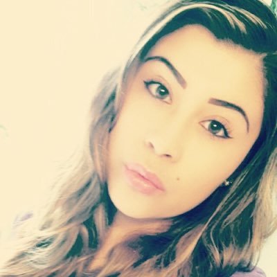 yesenialpz's profile picture. 