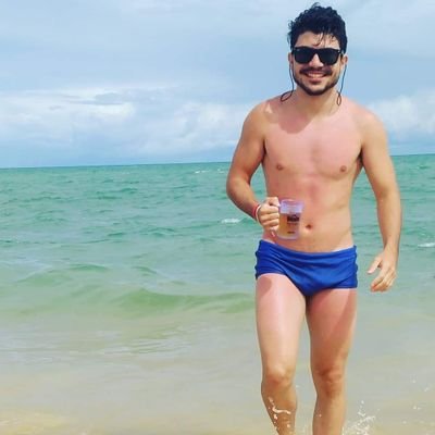 Futuro educador físico #educa22
@arthurcrosara Cola que é sucesso !!!!