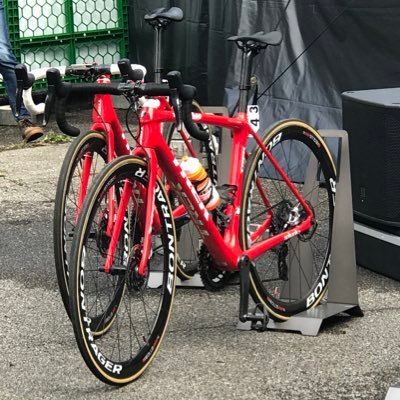 FfwhfsH6iNNFB8x's profile picture. 