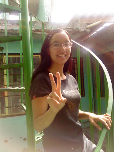 SOY BUENA ONDA ,ALEGRE Y CON GANAS DE HACER MUCHOS AMIGOS¡¡¡ME GUSTA MUCHO MIKA Y EL KPOP.  :D