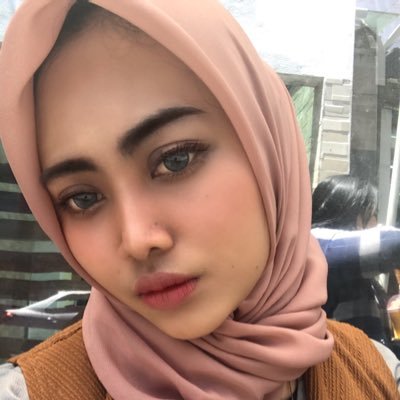 RonaAvissina's profile picture. Your future Psychology