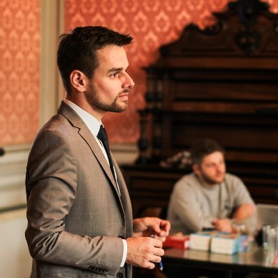 RobinManoury's profile picture. Doctorant en droit public à @univbordeaux