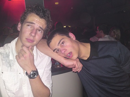 GijsTimmermans's profile picture. 20 jaar, uit Boxtel, op kamers in Tilburg.
Voetballen en fitnessen, af en toe.
SPECO-Student at FEHT. Stagair at Sportonlineshop.