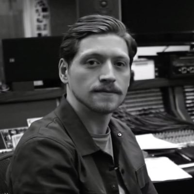 tomgrosset's profile picture. Musician