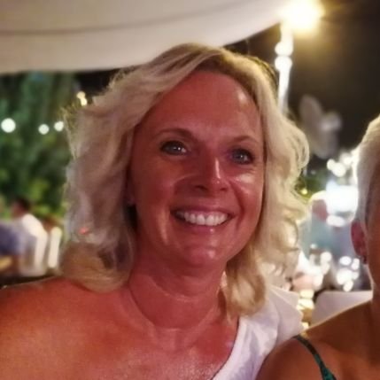 PlayfordLisa's profile picture. 