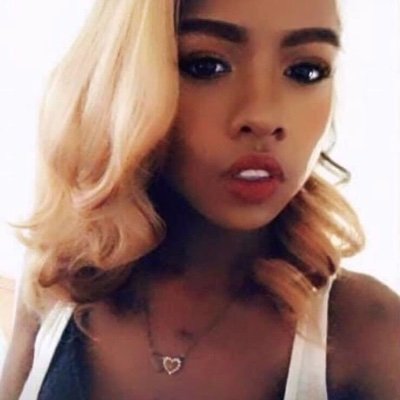 Arielle Dionne 🖤I’m an actress, model, director, producer, comedian & overall entertainer!https://t.co/wL4fnIdd11