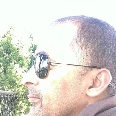 ‏يعمل مدير مساعد لدي بنك كريدي اجريكول. مصر