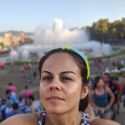 Android Developer 📱👨💻🖥️🖱
https://t.co/iPi0HSgqAn 🏃♀️🚲✈️🚄🚗🛤️
I don't talk much but when I do, it is a mix of 7 languages. 100% crazy cat lady. Nomad.