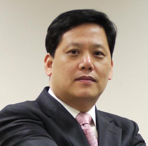 안녕하세요? 서울경제TV 주식전문가 신재일 입니다.
여려분의 동반자가 되어 함께 고민하고 같이 즐거워하는 주식 전문가로써 열심히 하겠습니다.
화이팅~~~~
