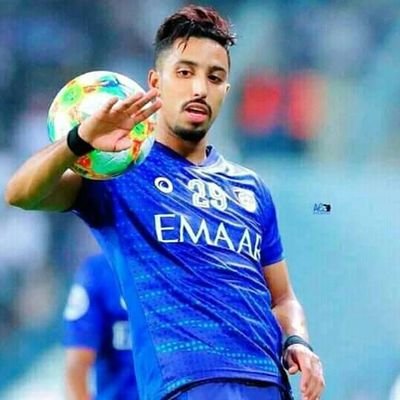 ‏‏لاعب كره قدم سابقا