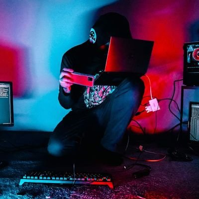 Not Rami Malek | Senior Security Solutions Engineer @Rapid7 | Photographer | own views