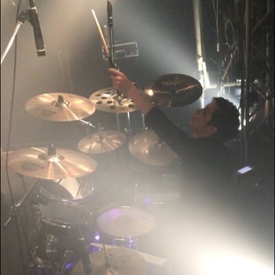 mokuniuka's profile picture. Moth in Lilacにてドラム叩くため頑張ってるだよ。 @Moth_in_Lilac